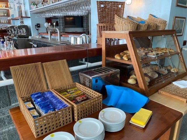 Holiday Hotel Yachtsport Resort Lago Maggiore Brissago Ngoại thất bức ảnh